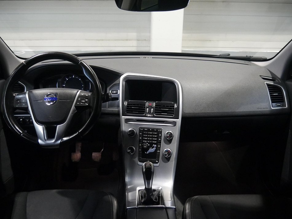 Volvo XC60 2.0D4 