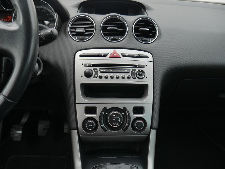 Peugeot 308 1.6 HDi 