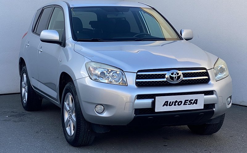 Toyota RAV4 2.0i  4x4