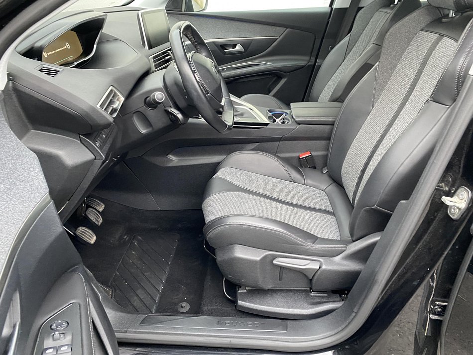 Peugeot 3008 1.5 HDi Allure