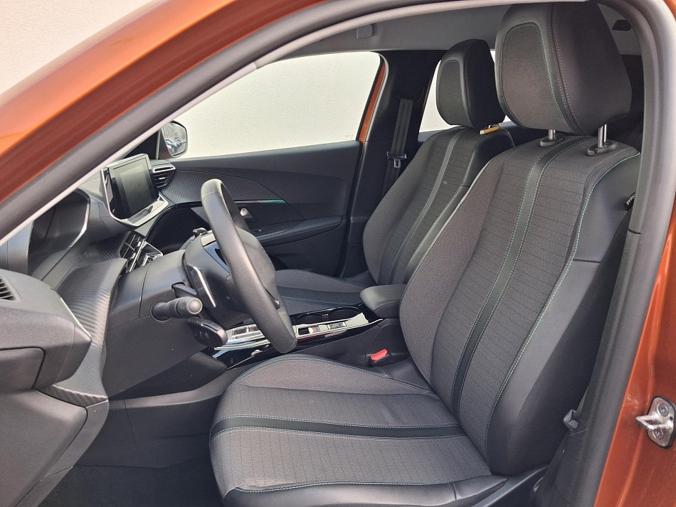 Peugeot 2008 1.2PT Allure