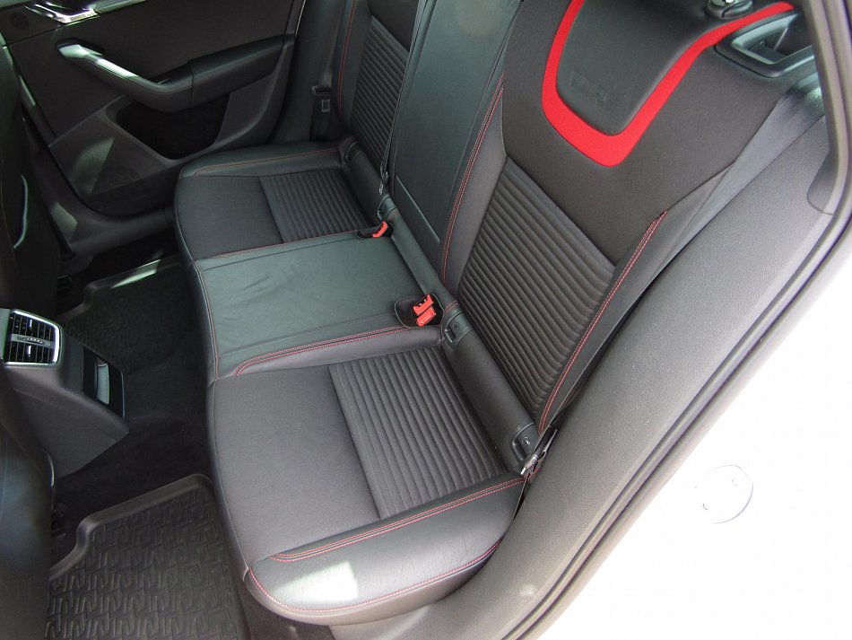 Škoda Octavia III 2.0 TDi RS
