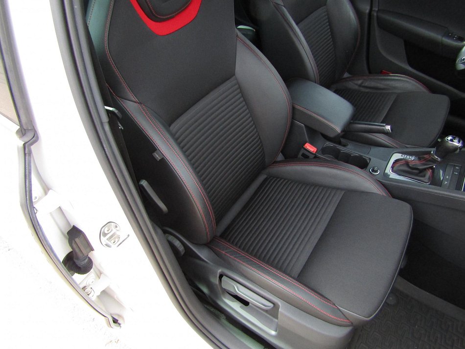 Škoda Octavia III 2.0 TDi RS
