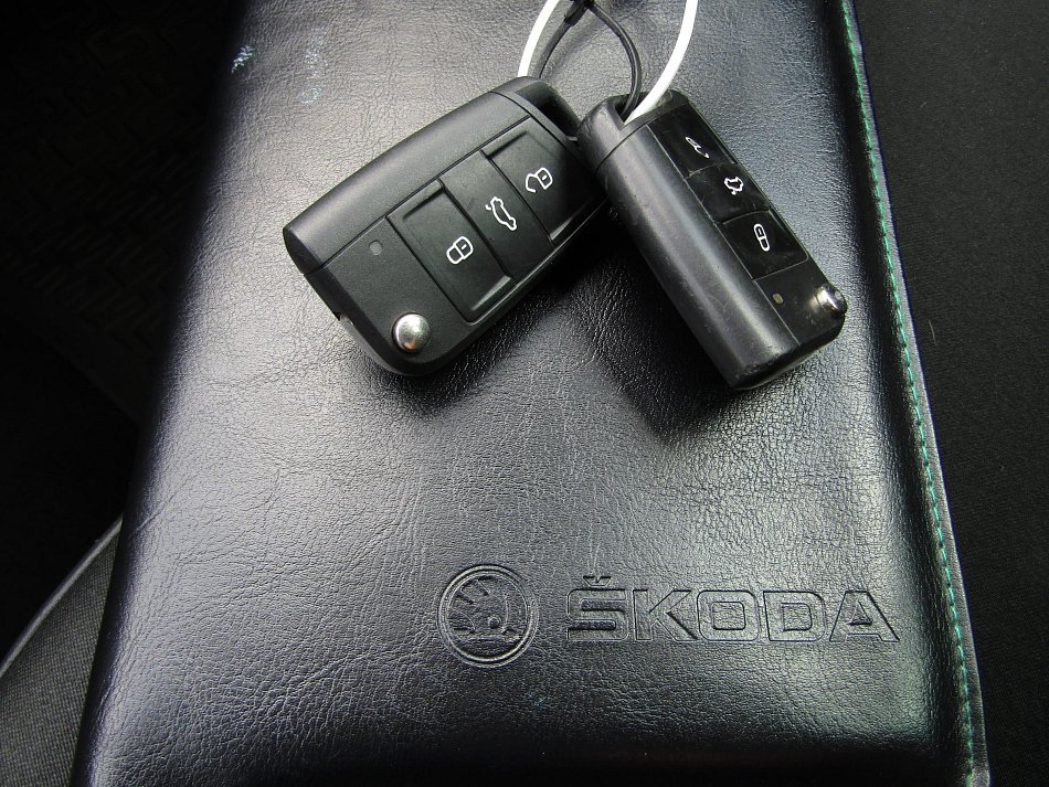 Škoda Octavia III 2.0 TDi RS