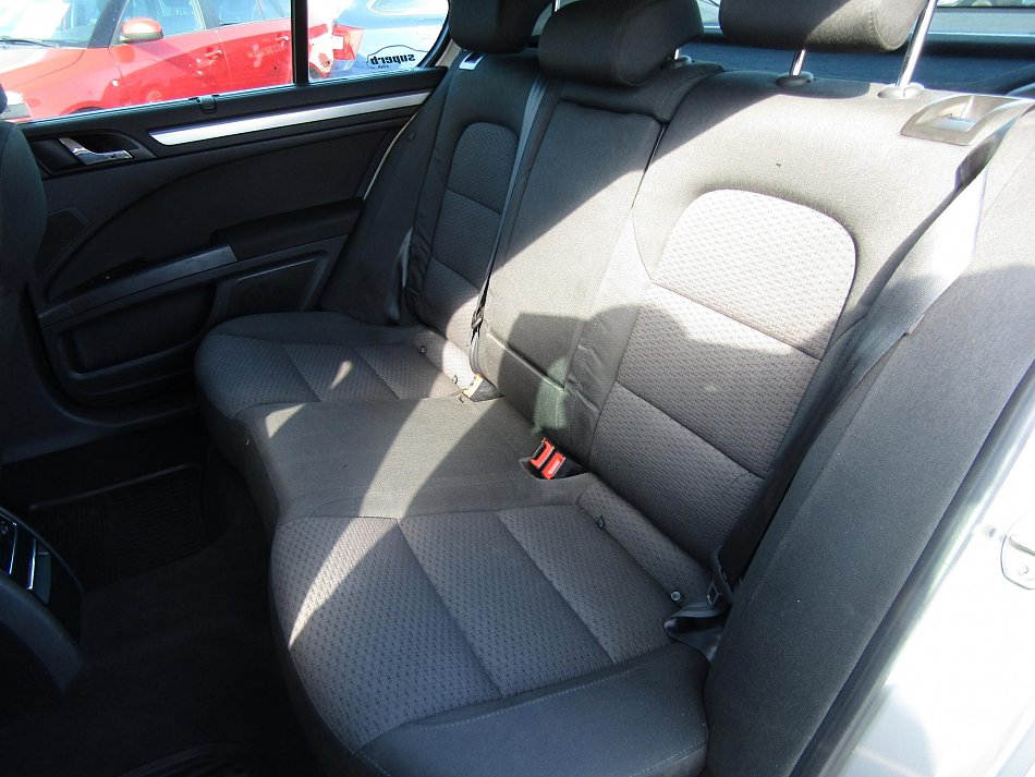 Škoda Superb II 2.0 TDi Elegance