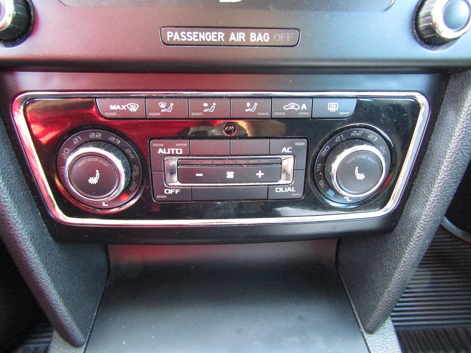 Škoda Superb II 2.0 TDi Elegance