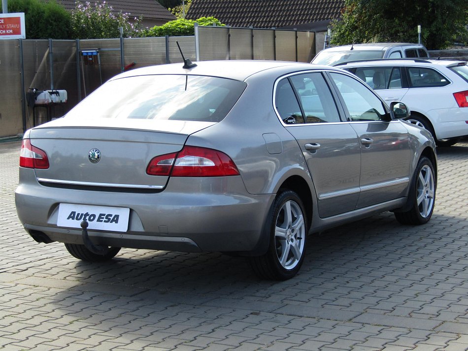 Škoda Superb II 2.0 TDi Elegance