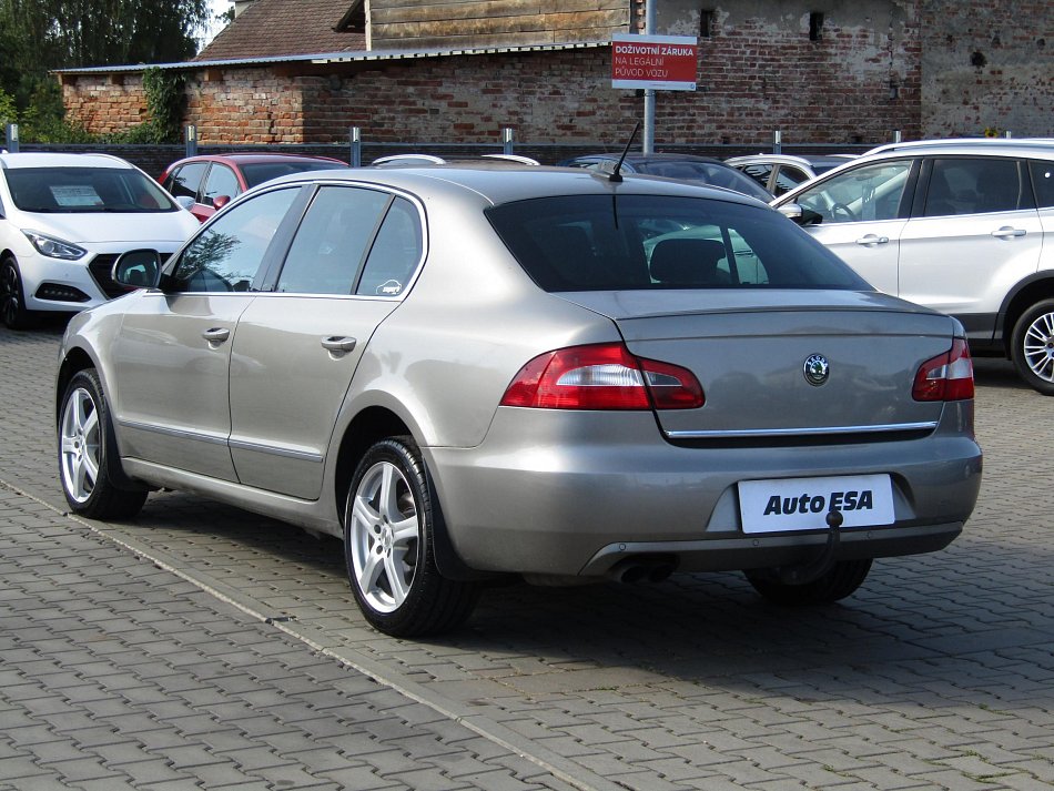 Škoda Superb II 2.0 TDi Elegance
