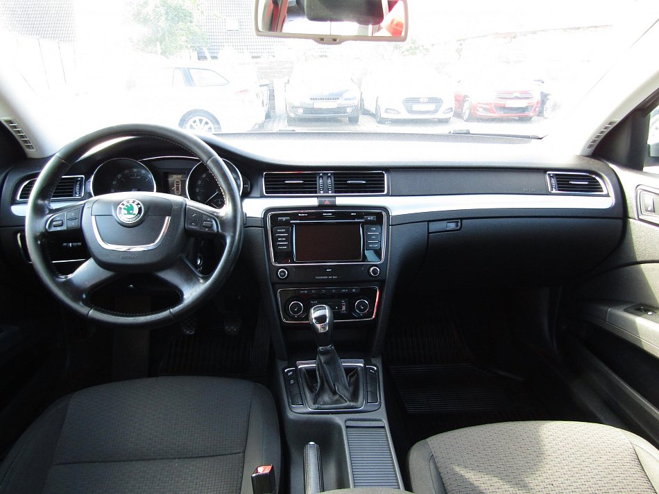 Škoda Superb II 2.0 TDi Elegance