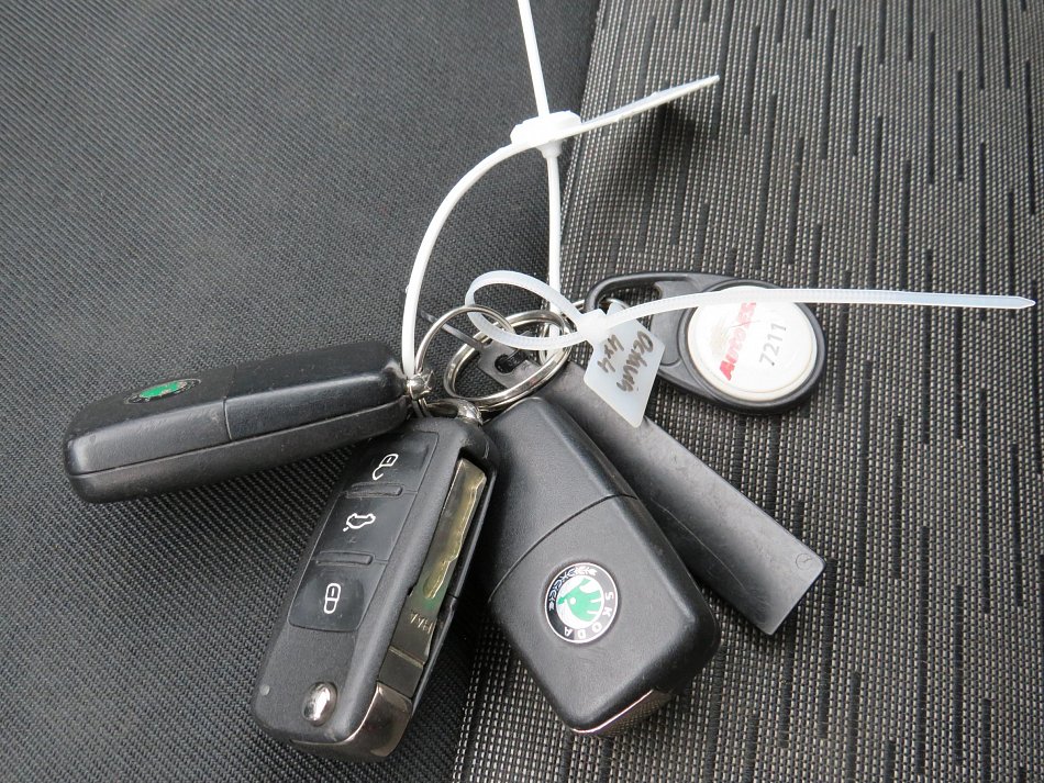 Škoda Octavia II 1.6 TDi  4x4
