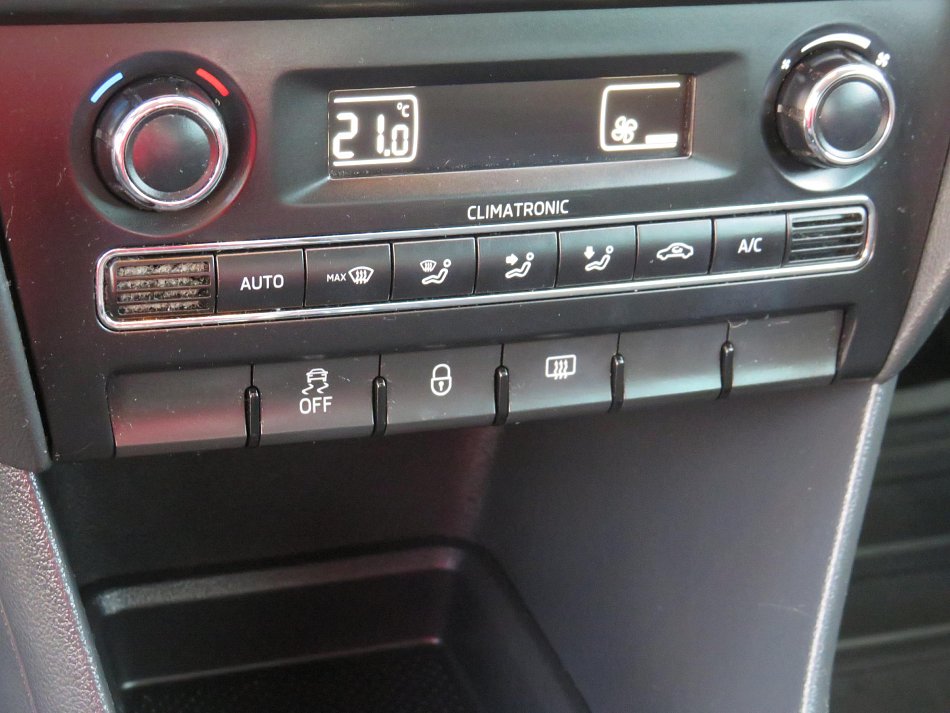 Škoda Rapid 1.6 TDi Ambition