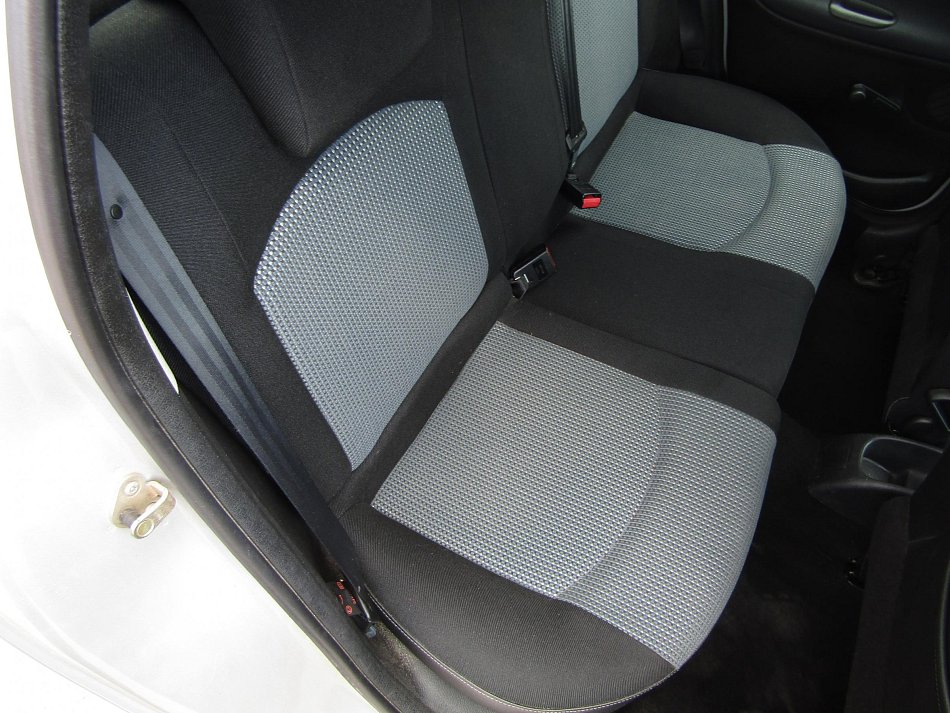 Peugeot 206 1.1i 