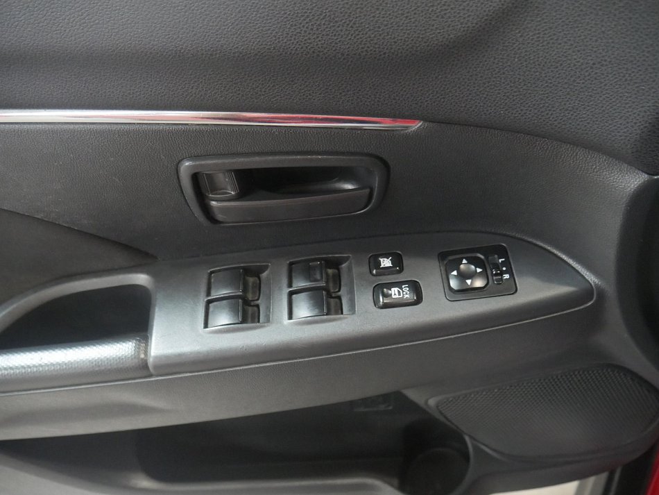 Mitsubishi ASX 1.6 i 