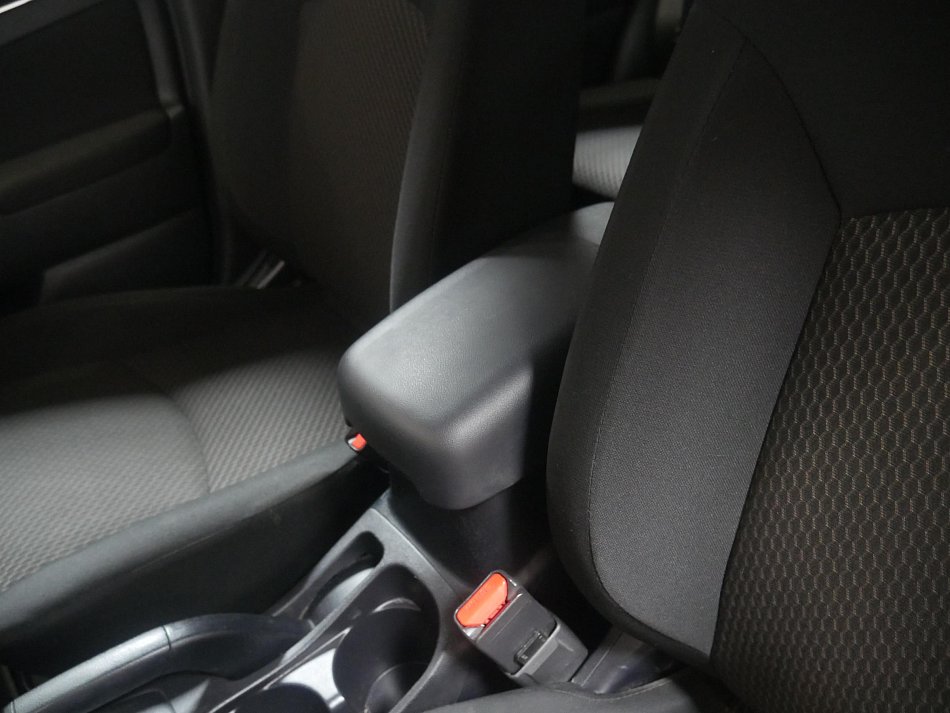 Mitsubishi ASX 1.6 i 