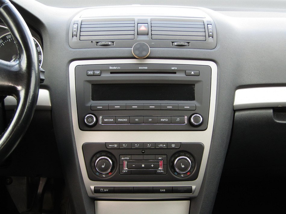 Škoda Octavia II 1.6i 