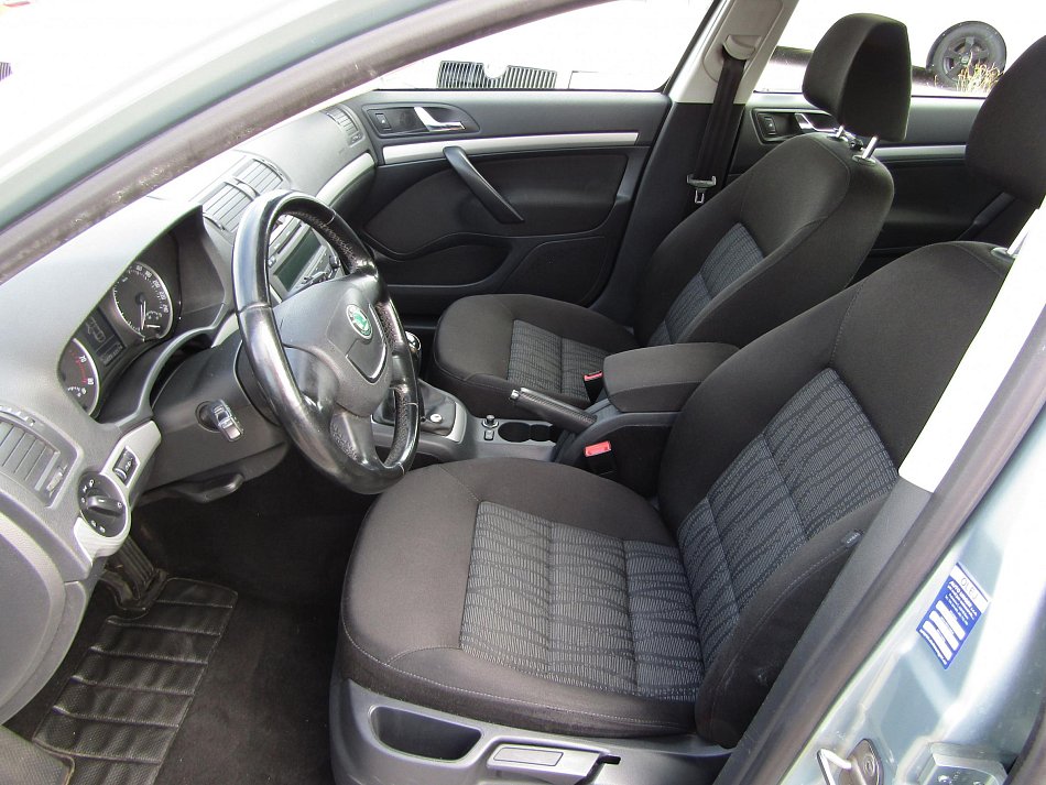 Škoda Octavia II 1.6i 