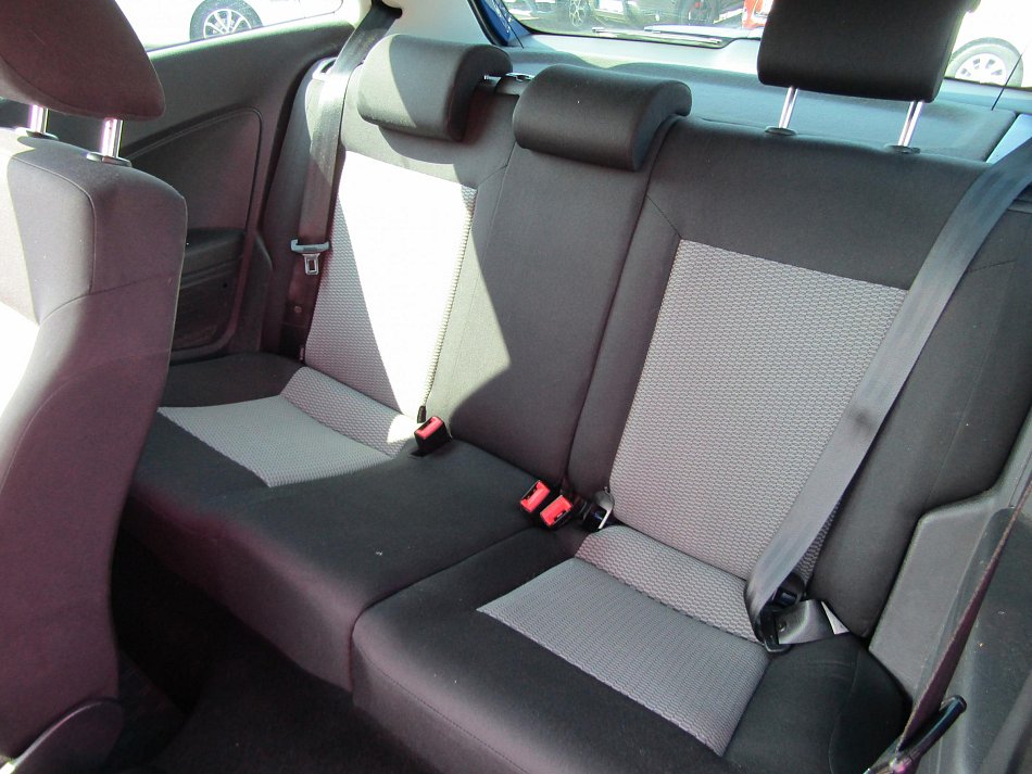 Volkswagen Polo 1.6 TDi 