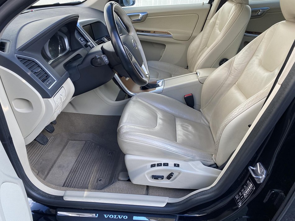 Volvo XC60 2.0 D4 Summum