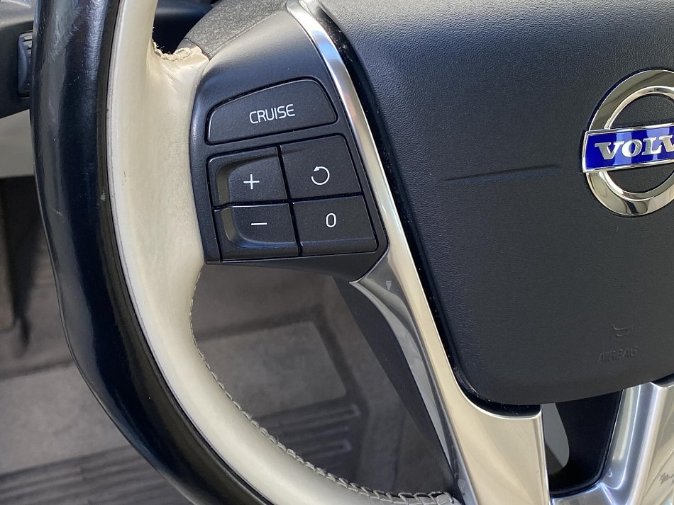 Volvo XC60 2.0 D4 Summum