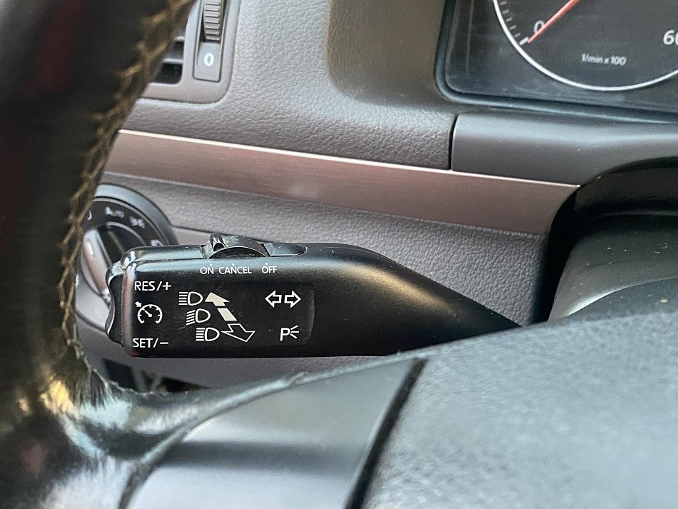 Volkswagen Touran 1.9TDi 