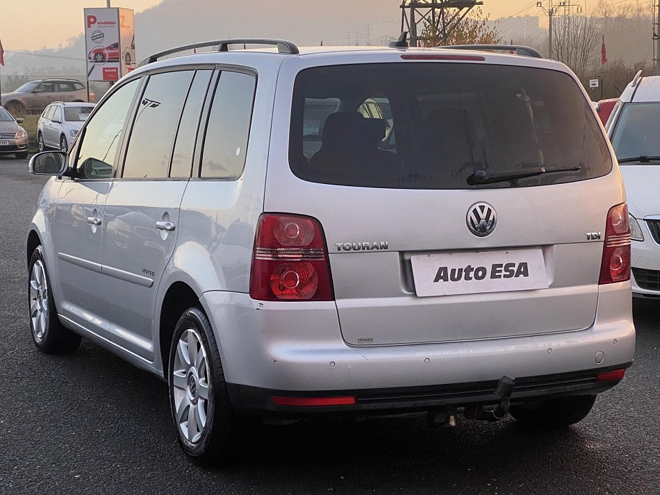 Volkswagen Touran 1.9TDi 