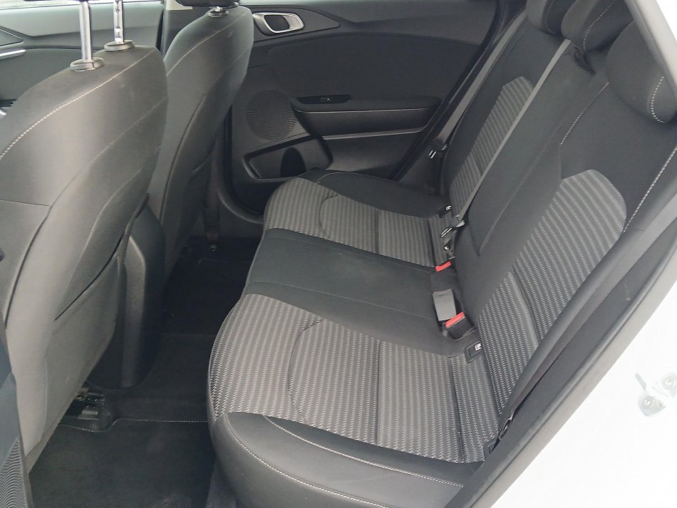 Kia Ceed 1.5 T-GDi Exclusive