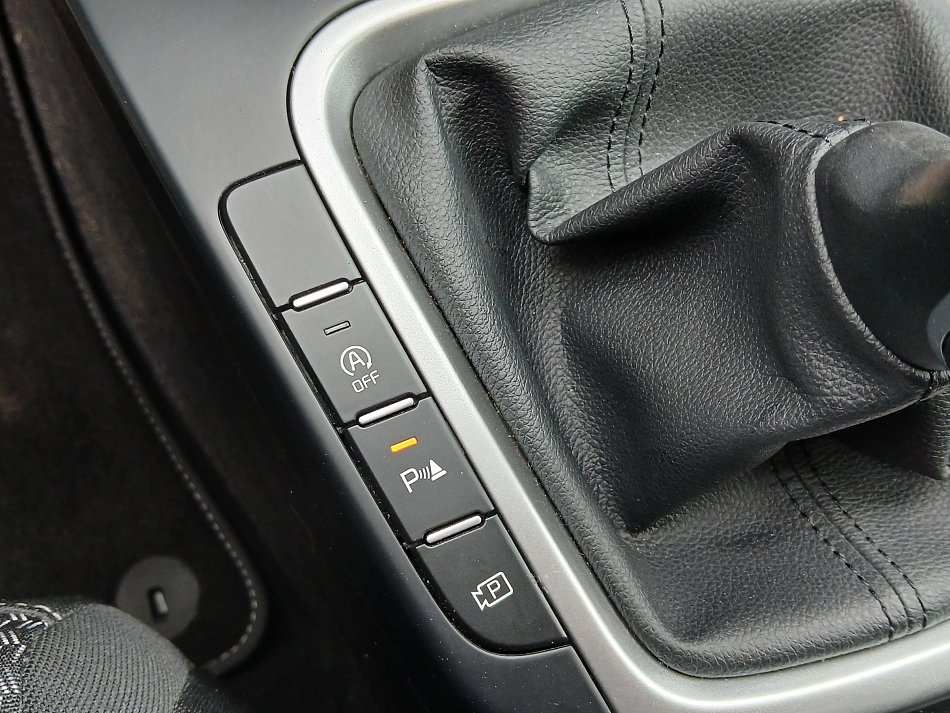 Kia Ceed 1.5 T-GDi Exclusive