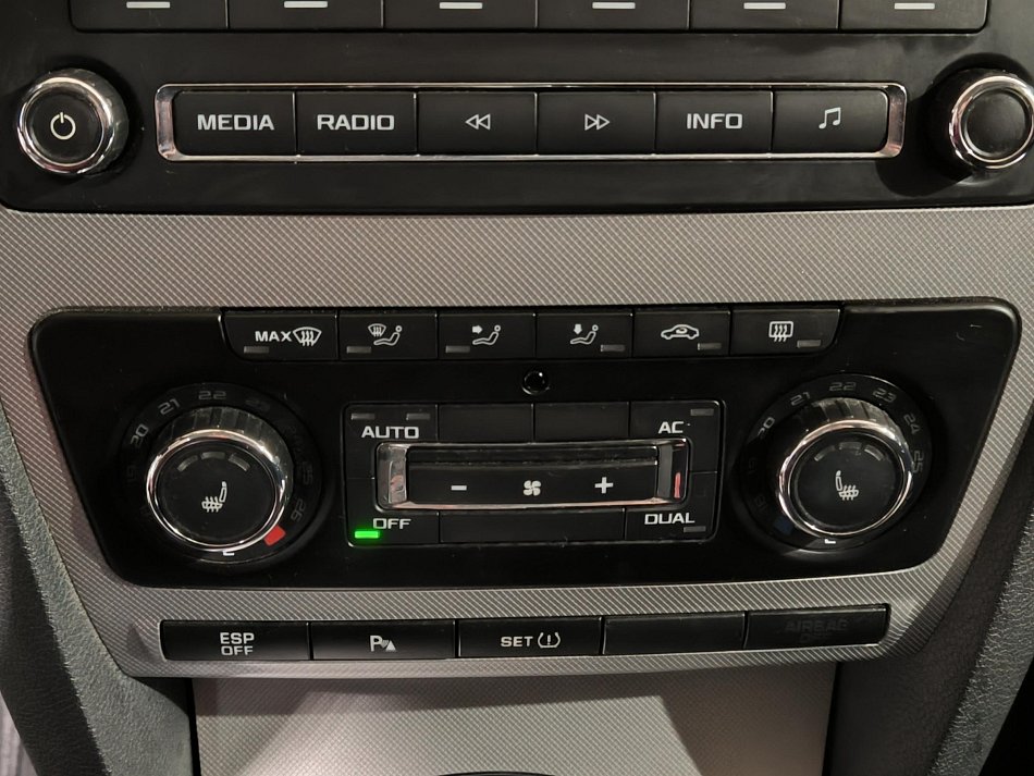 Škoda Octavia II 1.4 TSi Elegance