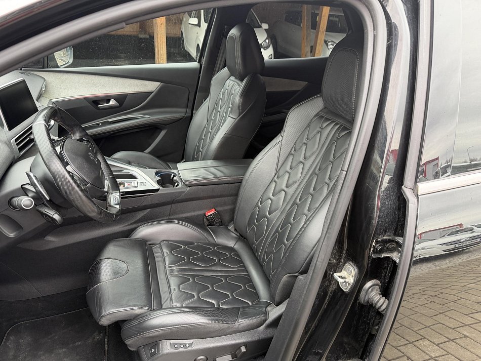 Peugeot 3008 2.0 HDi GT