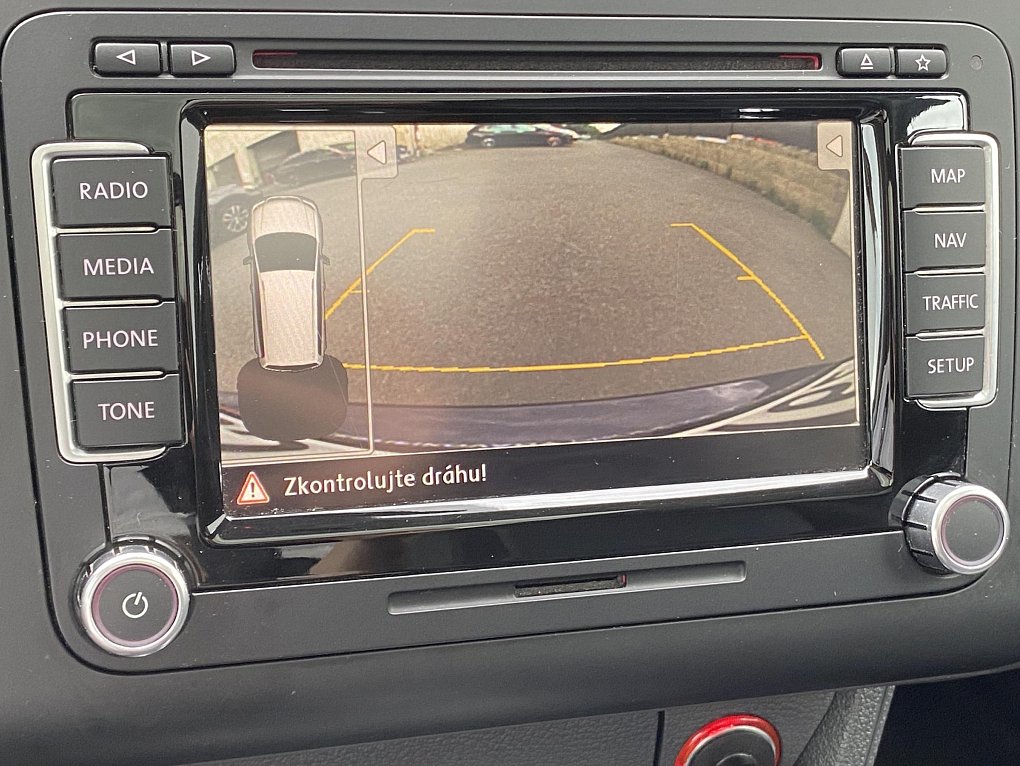 Volkswagen Touran 2.0 TDi 