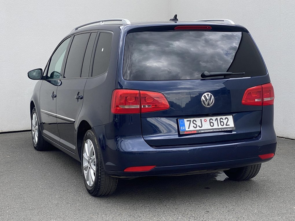 Volkswagen Touran 2.0 TDi 