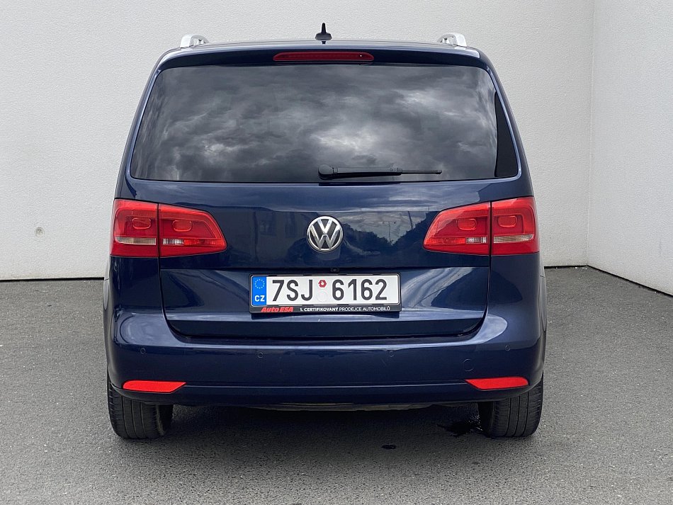 Volkswagen Touran 2.0 TDi 