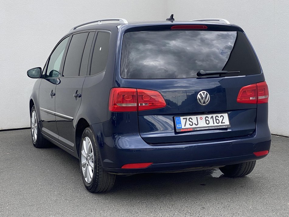 Volkswagen Touran 2.0 TDi 