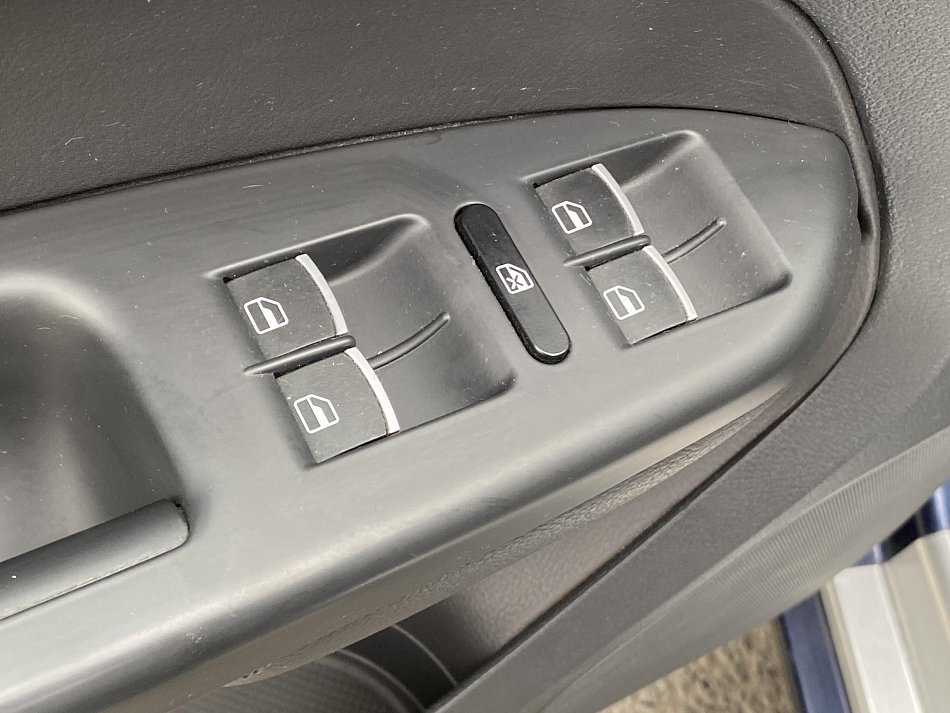 Volkswagen Touran 2.0 TDi 