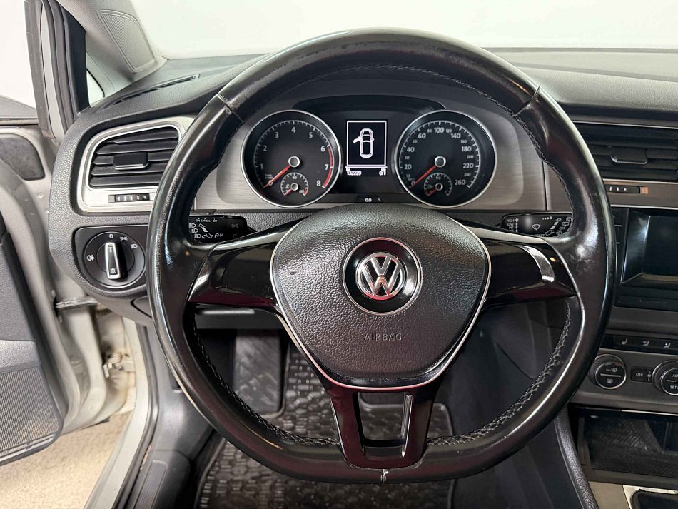 Volkswagen Golf 1.2 TSi Comfortline VII