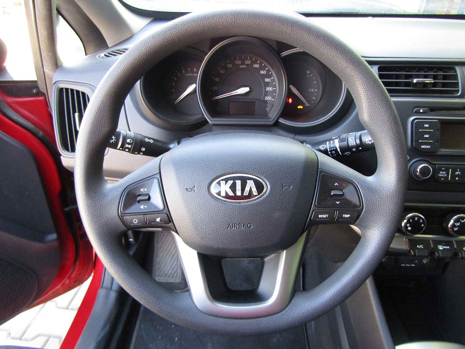 Kia Rio 1.2i 