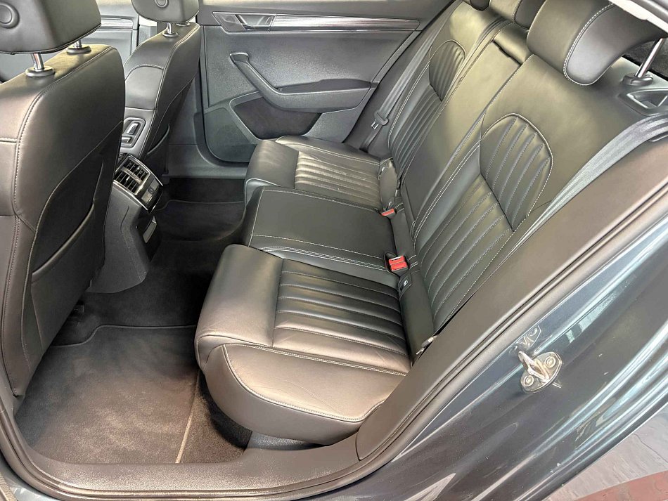 Škoda Superb III 2.0 TSi Style