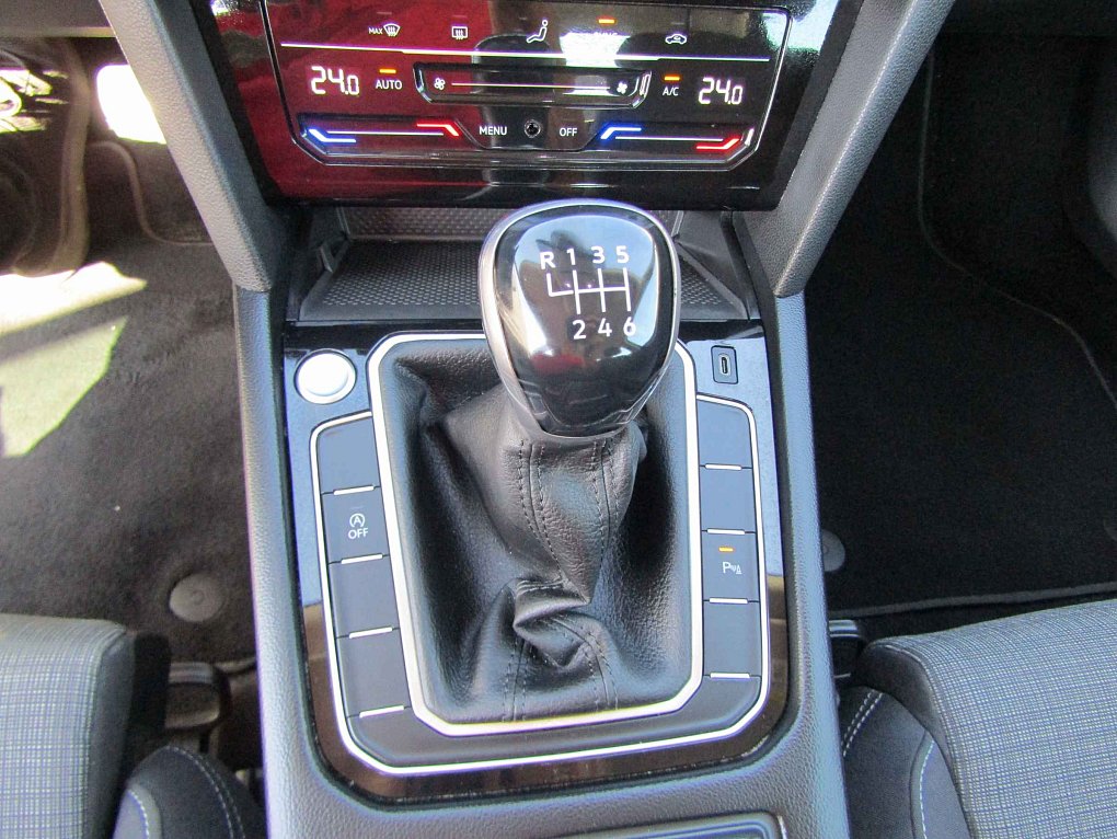 Volkswagen Passat 1.5 TSi 