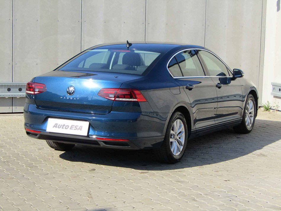 Volkswagen Passat 1.5 TSi 