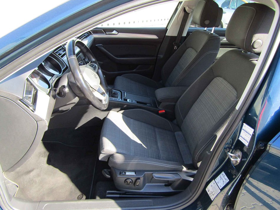 Volkswagen Passat 1.5 TSi 