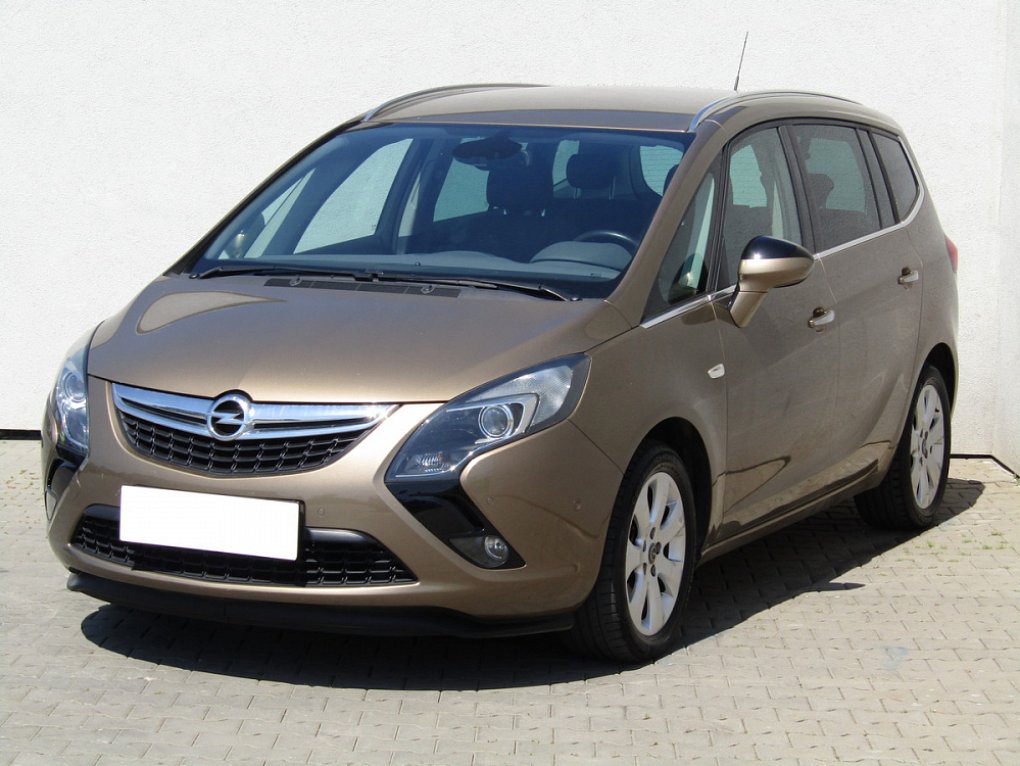 Opel Zafira 1.8 i  7míst