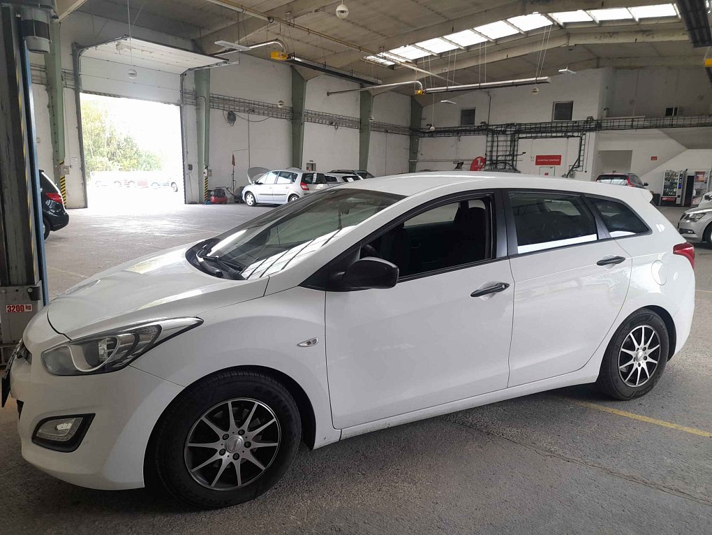Hyundai I30 1.6 CRDi 