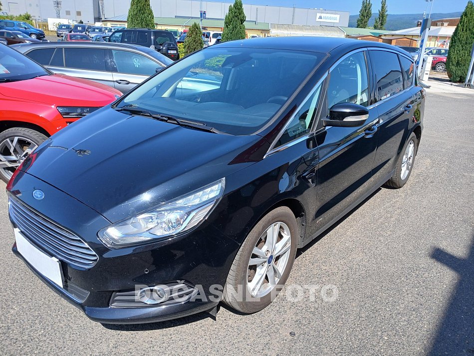 Ford S-MAX 2.0 TDCI  4x4, 7míst