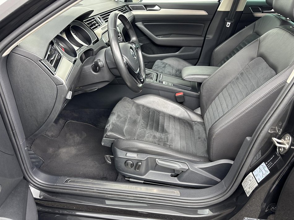 Volkswagen Passat 2.0 TDi Highline