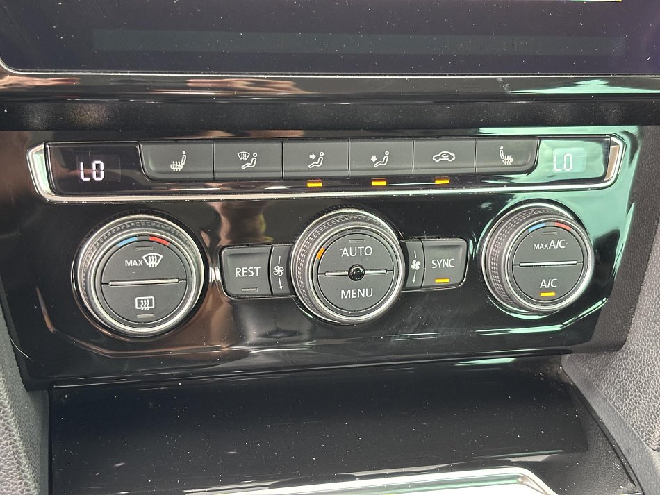Volkswagen Passat 2.0 TDi Highline