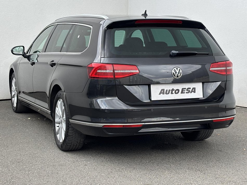 Volkswagen Passat 2.0 TDi Highline