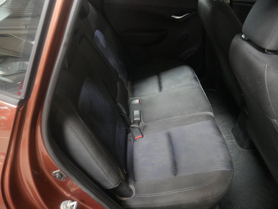 Hyundai Ix20 1.6i 