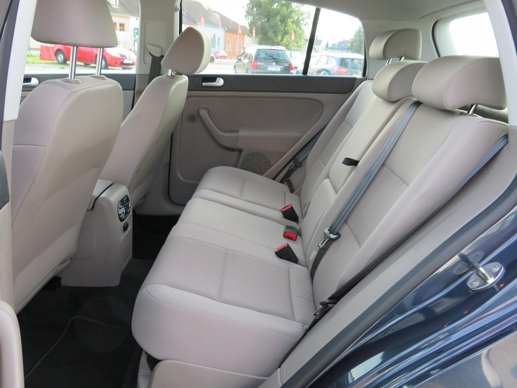 Volkswagen Golf Plus 1.6TDi 