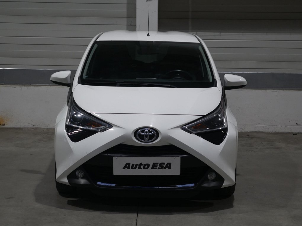 Toyota Aygo 1.0i 