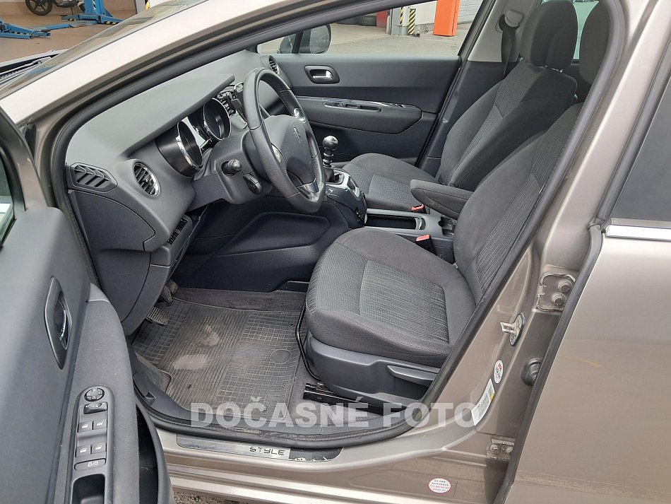 Peugeot 5008 1.6 HDi 